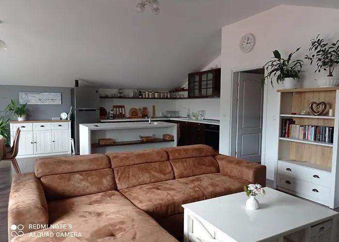 Апартаменты уютна къща