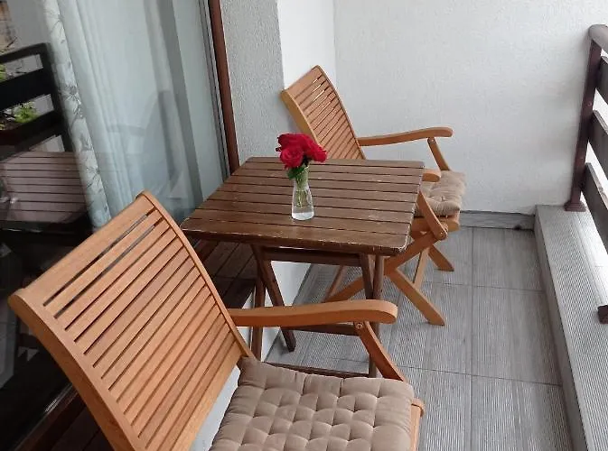 уютна къща *